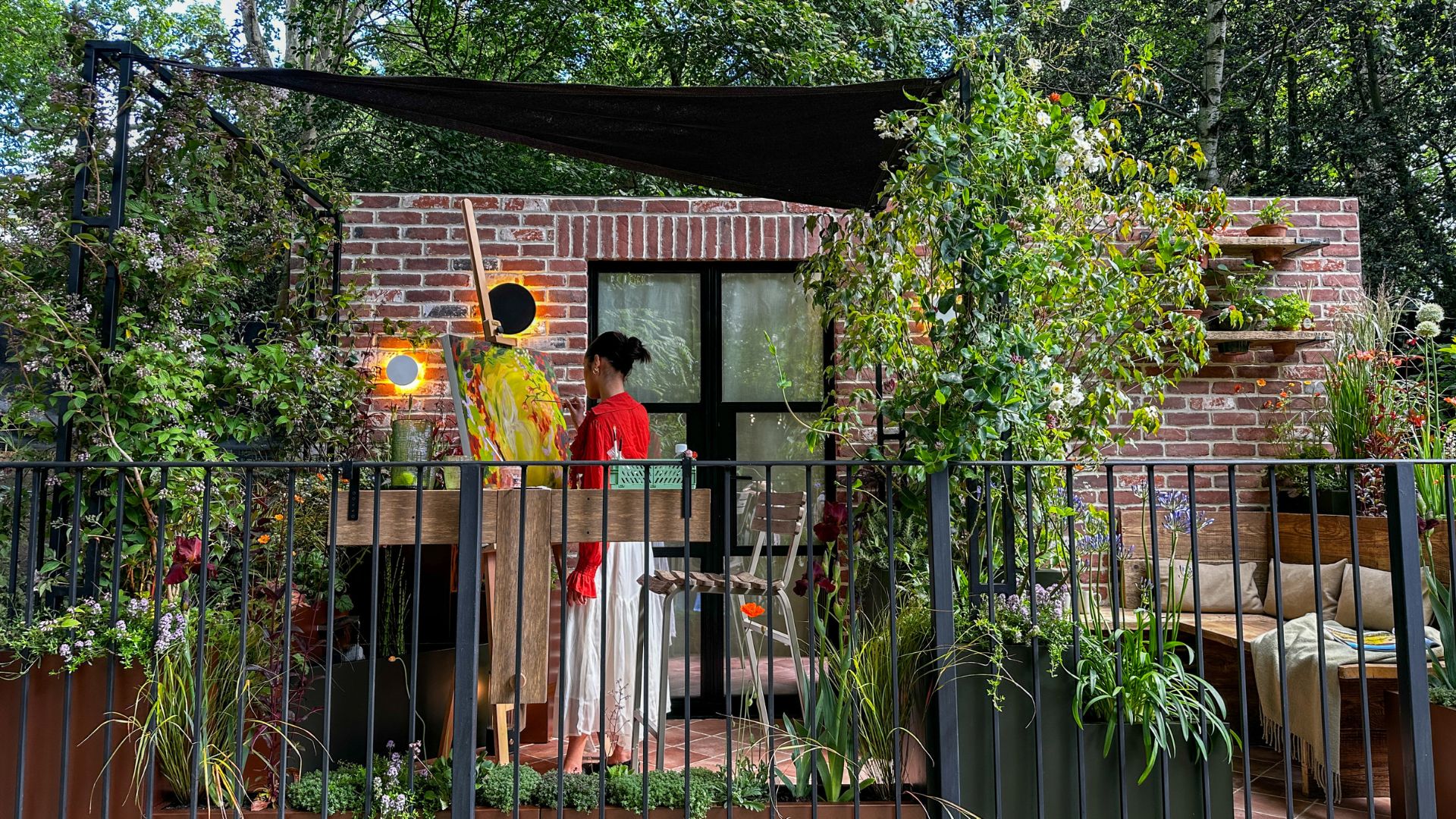 The Transient Garden featuring modular seating, container planting and compact outdoor design.