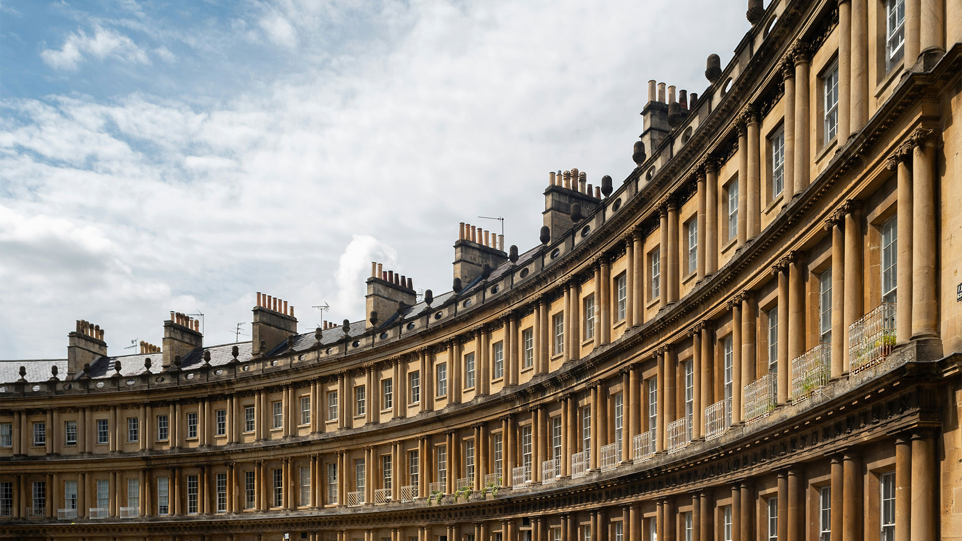 The façade of the Royal Crescent in Bath is renowned for its Georgian architecture and is the site of regular exhibitions.