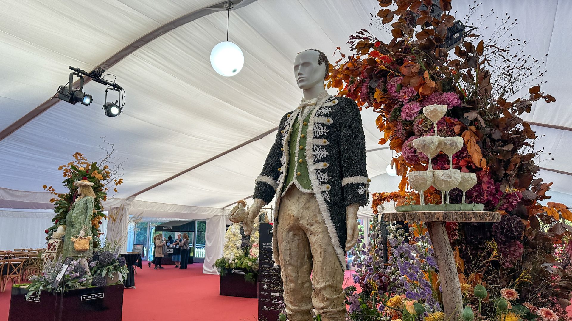 See characters brought to life in floral form at the Downton Abbey exhibition at Kew Gardens. Photo Credit: Kirstine Spicer. A floral depiction of Joseph Moseley from Downton Abbey