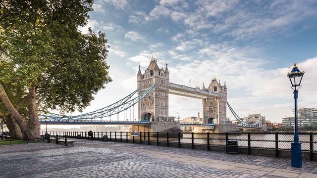 Exploring London for Free: Top Attractions and Activities - Cultural Experiences