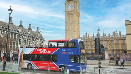 Découvrez Londres depuis le comfort de votre siège à bord d'un bus Hop-On Hop-Off. Image fournie par Golden Tours.