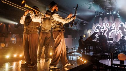 Step into London’s secret speakeasy in 1930s New York at 58th Street. Image courtesy of Golden Tours.