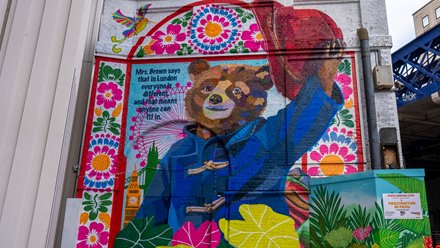 Head to Paddington's vibrant London mural on Sutton Walk outside Waterloo station. Image courtesy of London & Partners/Peter Cohen.