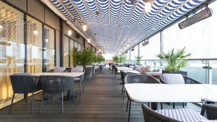 Explore the rooftop terrace and dining options at Hyatt Regency London Stratford. Credit: Hyatt. Image courtesy of Hyatt.