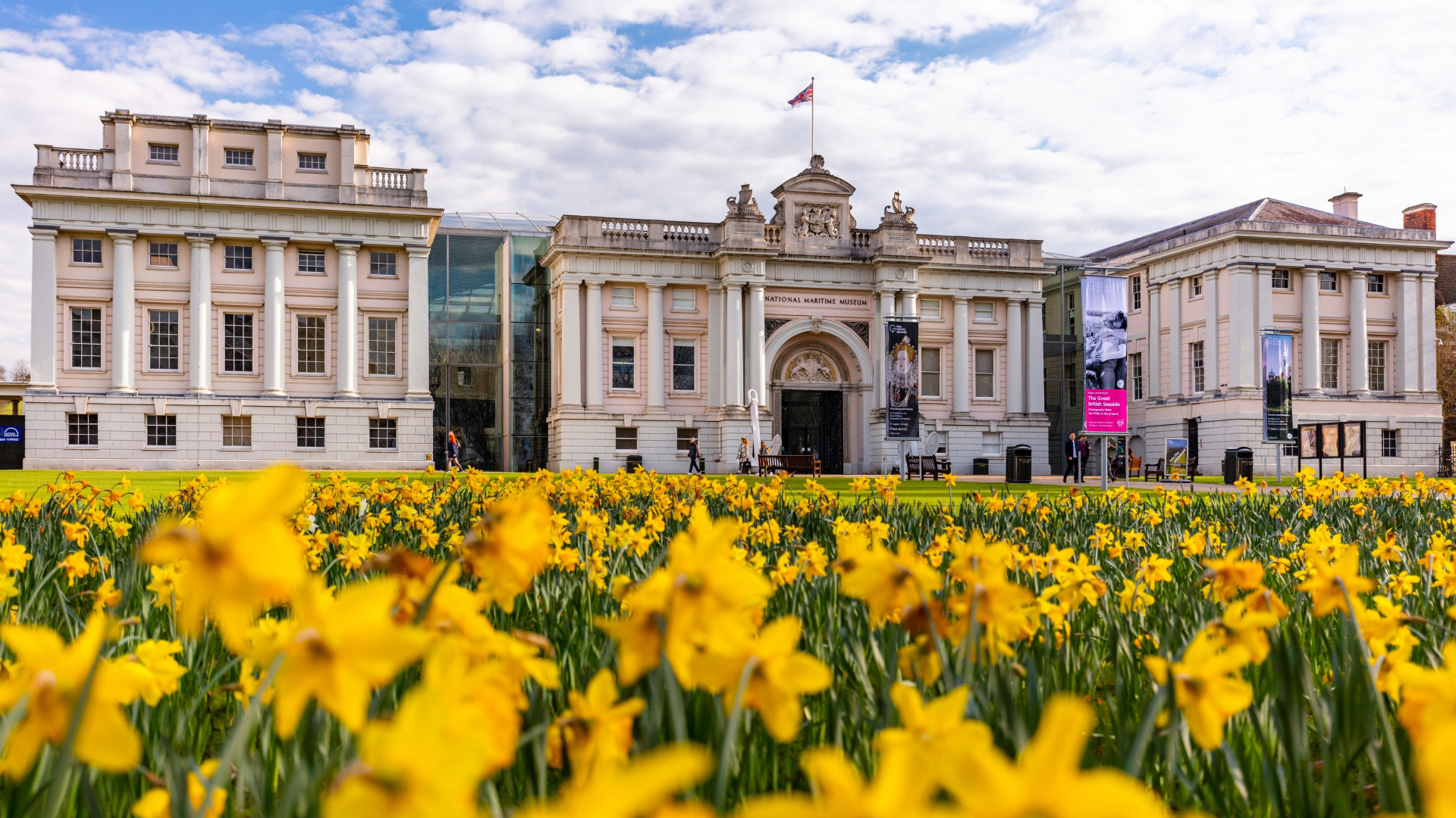 National Maritime Museum in Greenwich. Image: Jon Reid. Image courtesy of Jon Reid. Daffodils bloom outside of the National Maritime Museum in Greenwich