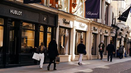Street scene. Credit: New West End Company. Image courtesy of Fabric PR.
