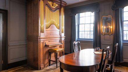 Fore Parlour at Handel Hendrix House. Credit: Christopher Ison. Image courtesy of Handel Hendrix House.