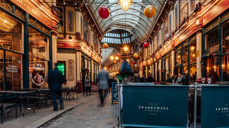 Don't miss the weekend market finds at Leadenhall Market. Credit: Michael Barrow. Image courtesy of London & Partners. People walking through Leadenhall Market