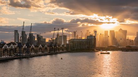 The Royal Docks © visitlondon.com/Antoine Buchet.