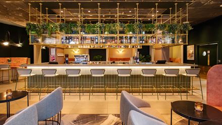 The bar at YOTEL London City. Image courtesy of YOTEL London City.