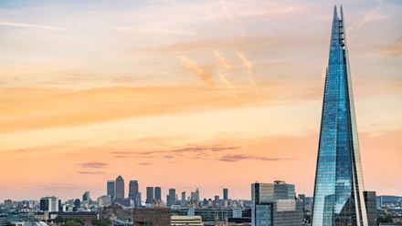 Visitez l'un des plus hauts bâtiments d'Europe à View from The Shard et admirez le paysage urbain emblématique de Londres. ©VisitLondon/ Jon Reid
