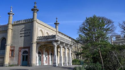 Visit the Museum Art Gallery Brighton. Image courtesy of Golden Tours