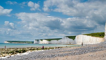 Birling Gap, East Sussex. Photo by Swati Kedia on Unsplash.