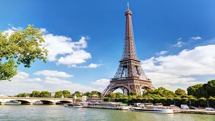 Visit Paris on a day trip from London and admire the Eiffel Tower. Image credit: Shutterstock. Image courtesy of Shutterstock.