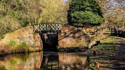The charming riverside town of Stratford-upon-Avon. Image courtesy of Shutterstock.
