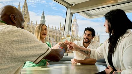 Raise a glass to unforgettable London moments, with the city’s iconic landmarks providing the perfect backdrop. Image courtesy of HRP.