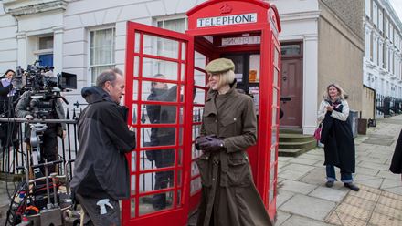 Relive the highlights of Paddington Bear on a guided tour of the filming locations in London. Image courtesy of Golden Tours.