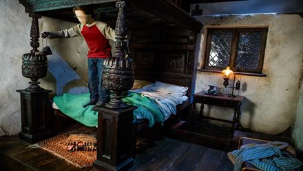 Step into Harry Potter's bedroom at the Leaky Cauldron, where he encountered the Monster Book of Books. Image credit: Warner Bros. Studio Tour London – The Making of Harry Potter
