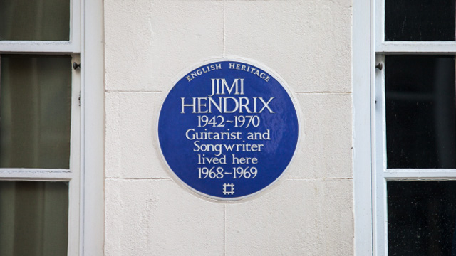Jimi Hendrix blue plaque at his 1968-1969 London residence. 