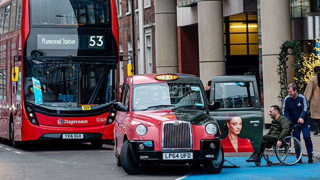 Top Tips for Using Public Transport in London - Accessibility and Special Assistance