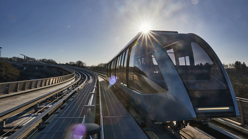 Rejoignez le centre de Londres depuis l'aéroport de Londres-Luton. Credit: Luton Airport Express. Image courtesy of London Luton Airport.