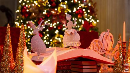 Explore each State Room to discover a different chapter of the much-loved Cinderella family favourite. Image courtesy of Golden Tours.