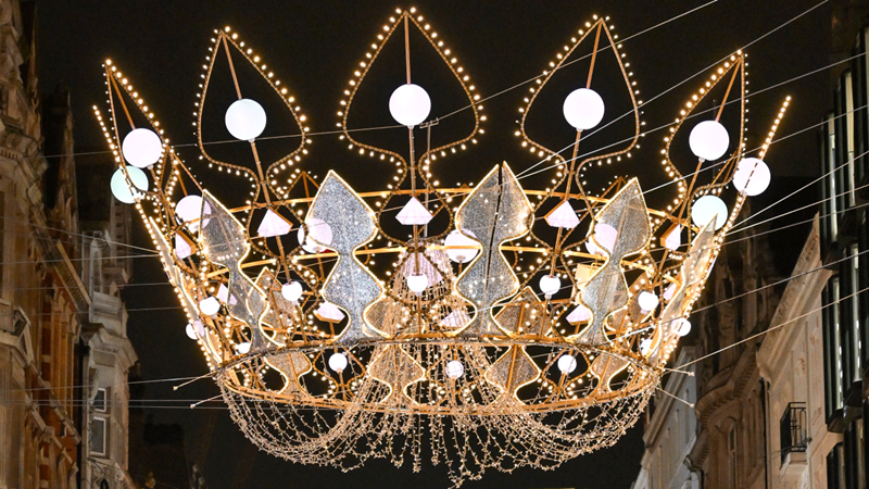 Admire the ornate Crown Jewels Christmas light display as it shines above Bond Street this festive season. Credit: Matt Crossick/PA Wire. Image courtesy of Bond Street. Christmas lights on Bond Street inspired by the Crown Jewels
