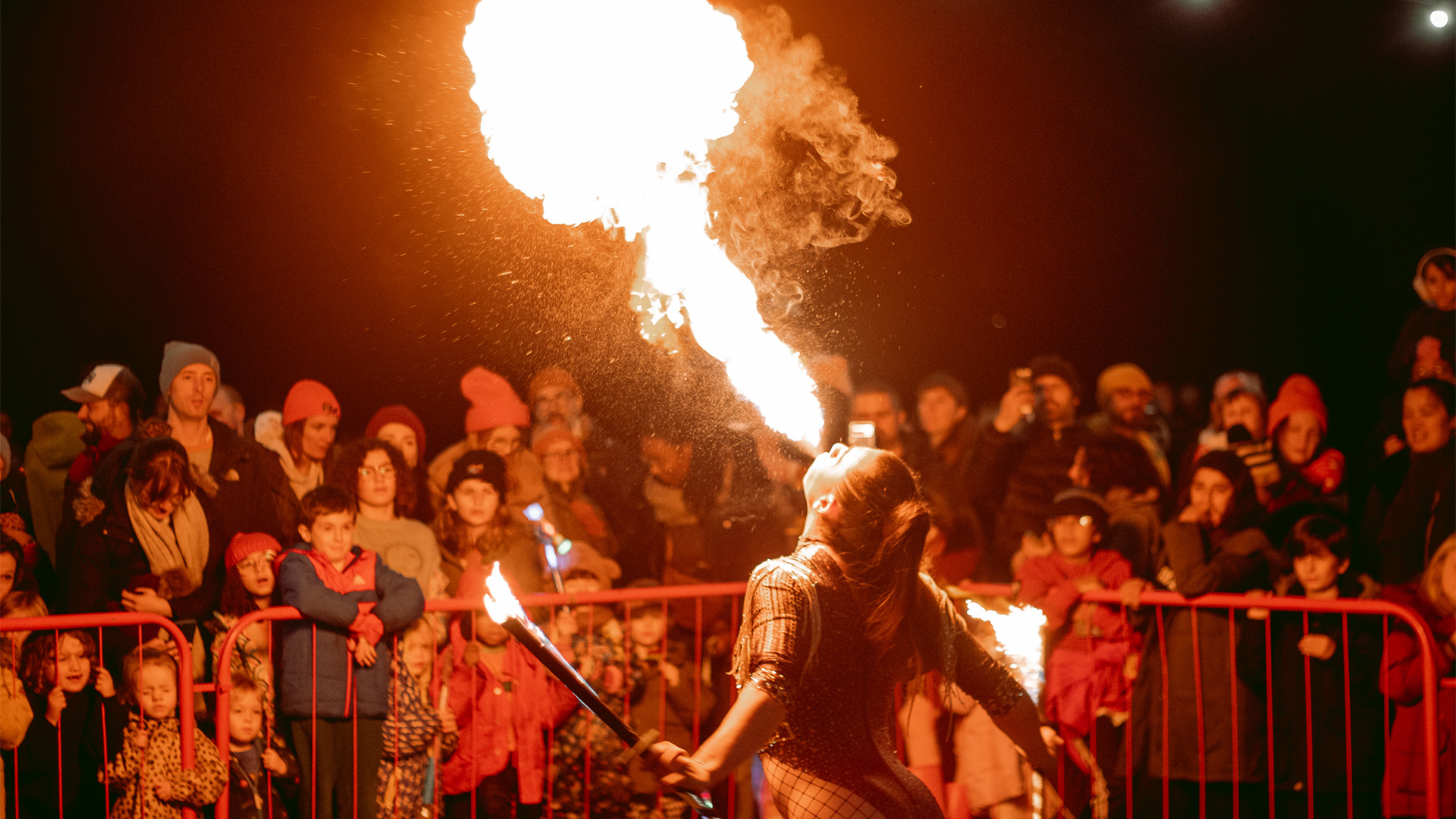 Live fire breathing artist impresses crowds at Stow Firework Spectacular