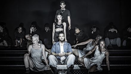 Follow the story of Evita, a woman who rose from humble beginnings to find herself at the heart of political power and social change. Image courtesy of London Theatre Direct. Follow the story of Evita, a woman who rose from humble beginnings to find herself at the heart of political power and social change. Image courtesy of London Theatre Direct.