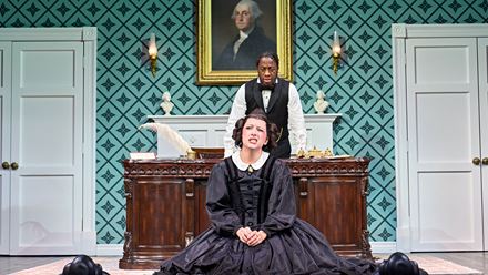 Watch the award-winning Escola production of Oh, Mary!, delving into the untold story of Mary Lincoln and her dreams of performing in a cabaret show. Image courtesy of London Theatre Direct.