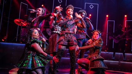 Six The Musical: the Tudor Queens take the stage at the Vaudeville Theatre. Image courtesy of ANRPR/ Photography credit - Pamela Raith