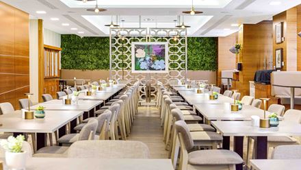 Enjoy a variety of modern facilities at DoubleTree by Hilton London Kensington. Image courtesy of Hilton
