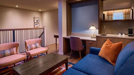 Guest room work space at DoubleTree by Hilton London West End. Image courtesy of Hilton.