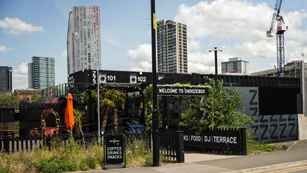 Discover a compact and convenient place to stay in Stratford. Credit: Snoozebox. Image courtesy of The Portable Living Group.